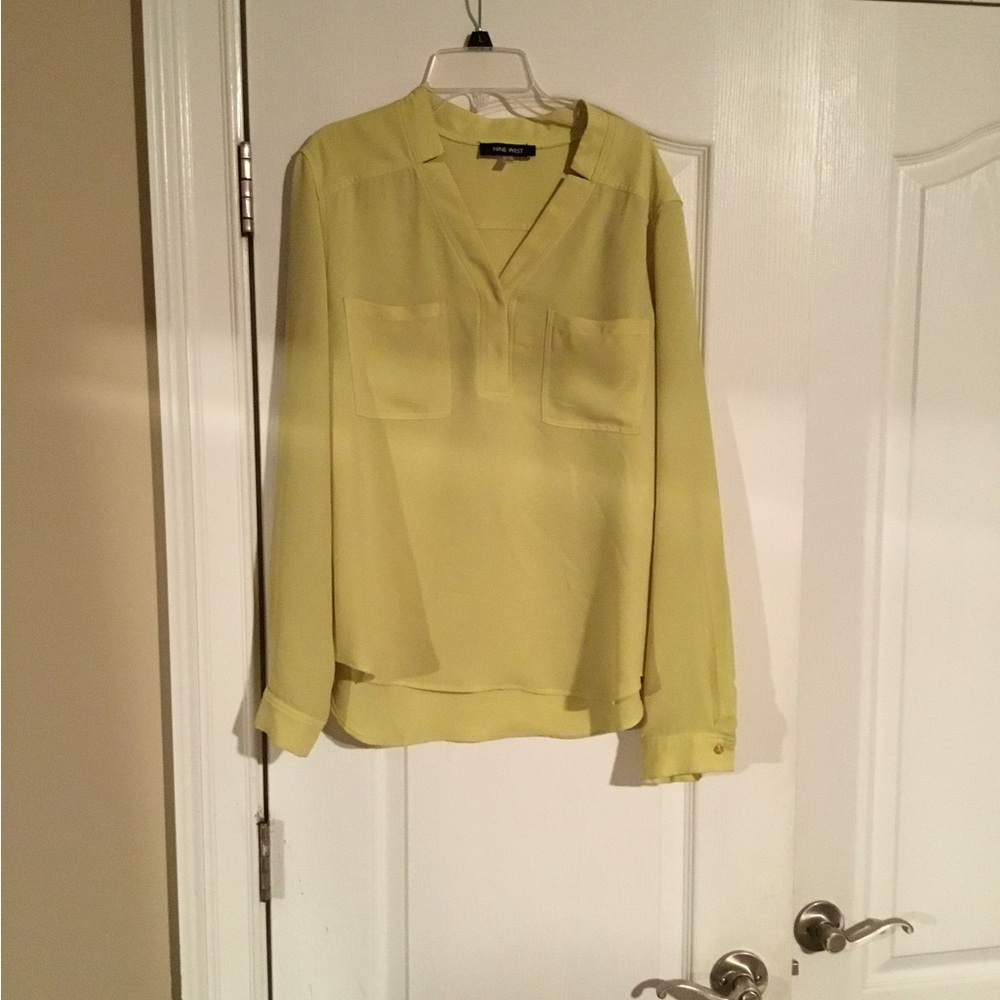 Nice pullover blouse